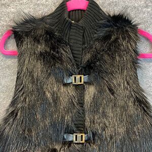 CALVIN KLEIN Women’s Faux Fur Sweater Vest Buckle Front Black Sz Small festival